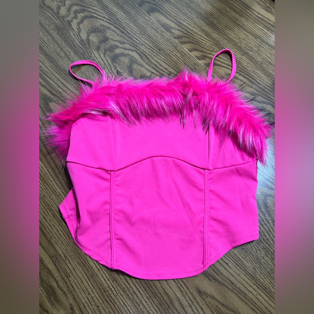 Women top